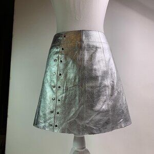 VEDA Metallic Silver Lambskin Mini Skirt – Sleek Studded Statement Piece